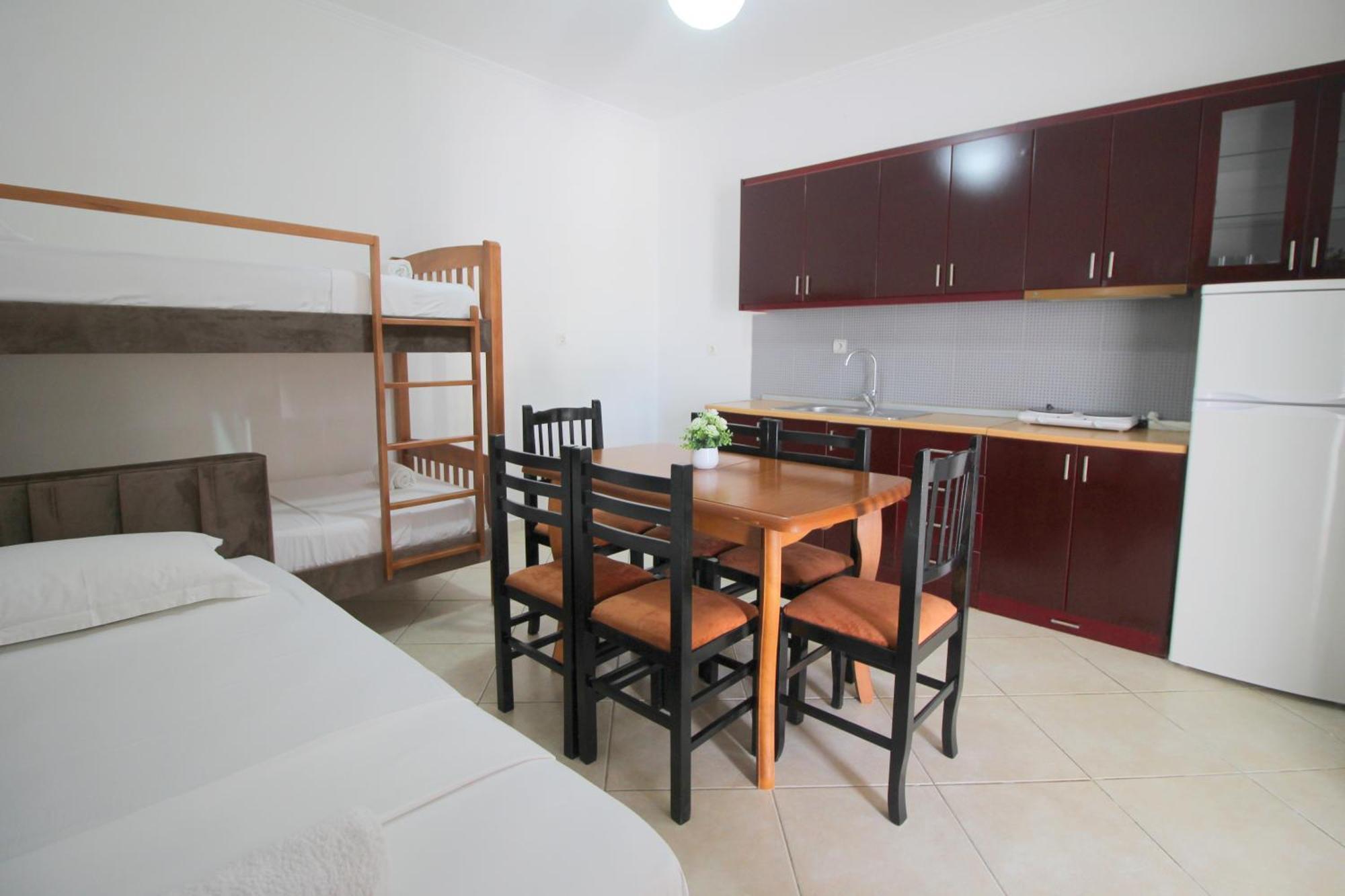 Emel Apartaments Ksamil Exterior foto